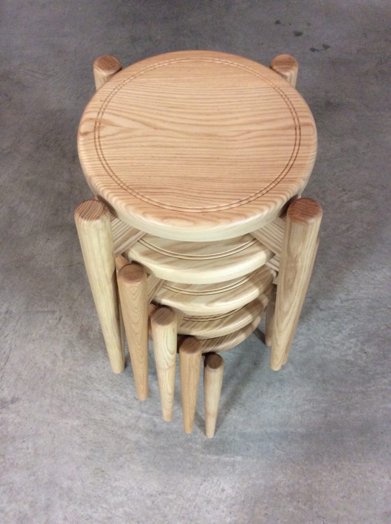 おしゃれで機能性のある木製スツール・チェアまとめ【旭川家具のメーベルトーコー】